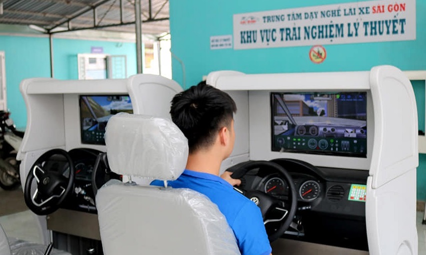 học bằng lái xe B2 tphcm